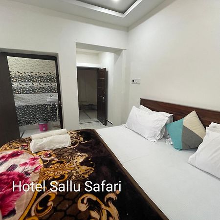 Hotel Sallu Safari Jaisalmer Esterno foto