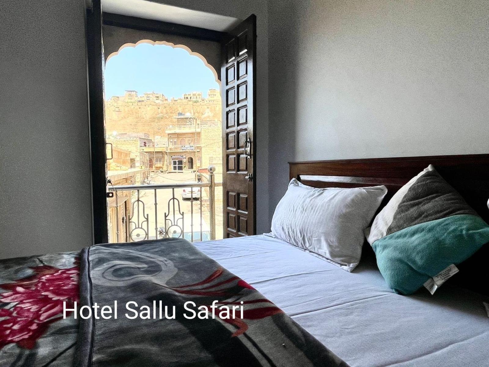 Hotel Sallu Safari Jaisalmer Esterno foto