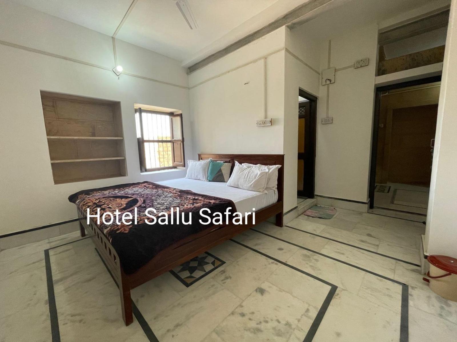Hotel Sallu Safari Jaisalmer Esterno foto